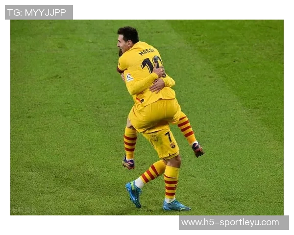 约维奇因右肘挫伤及皮肤裂伤被列为每日观察球员状态更新